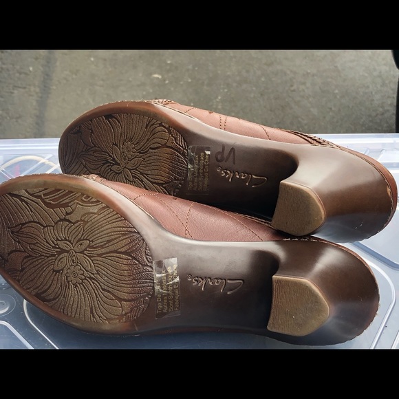 Born Shoes Born Brown Leather Mules Sandals Size 85m Poshmark